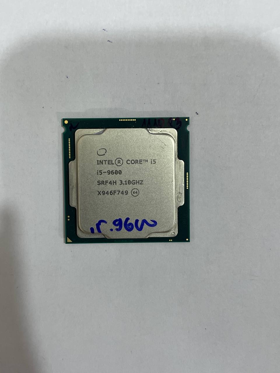 CPU SK 1151v2 Intel Core i5-9600 Tray (3.1GHz up to 4.6GHz, 6 nhân, 6 luồng, 9MB, 65W)