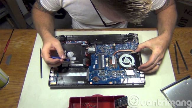 Vệ sinh cho laptop