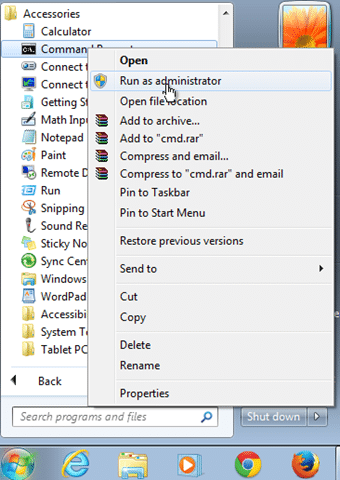 Kích chuột phải vào Command Prompt chọn Run as administrator