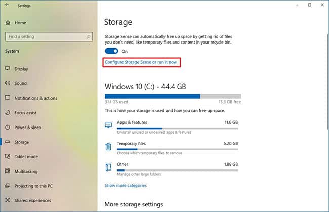 sua-loi-0x80070070-tren-windows-10-1 Nhấp vào tùy chọn Configure Storage Sense or run it now