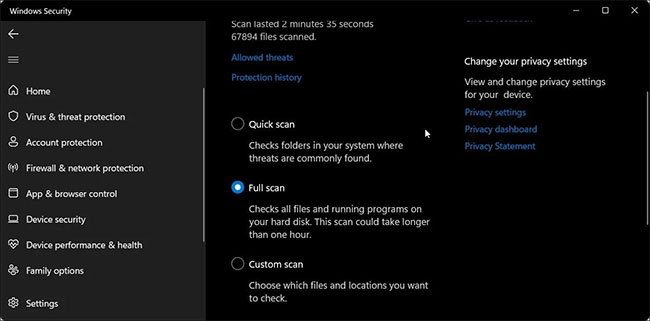 sua-loi-windows-defender-firewall-has-blocked-some-features-of-this-app-2 Quét hệ thống để tìm vấn đề liên quan đến phần mềm độc hại