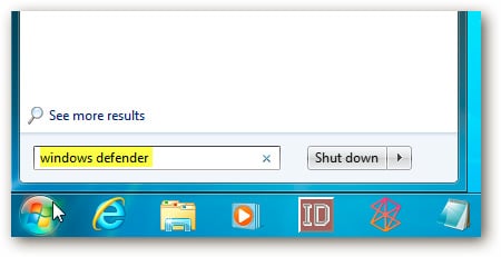 Tìm Windows Defender trên Windows 7